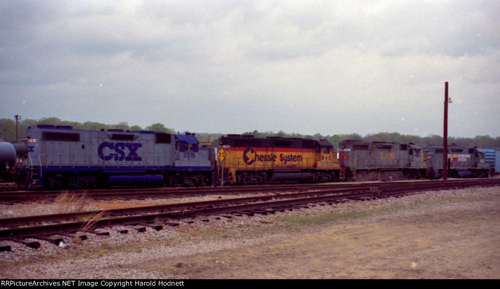 CSX 2516, 2103, 2642